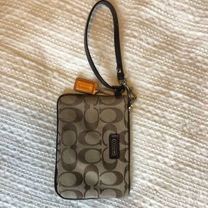 Small Coach Wristlet/Wallet